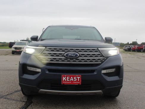 Used 2021 Ford Explorer Limited w/ Equipment Group 301A AWD/4WD image 6
