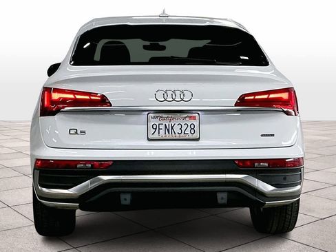 Used 2023 Audi Q5 2.0T Premium w/ Convenience Package image 7