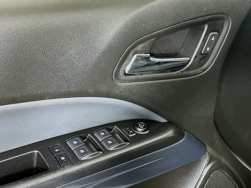 Used 2019 Chevrolet Colorado Z71 AWD/4WD image 21