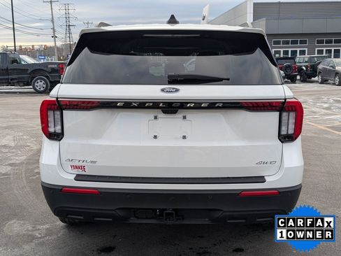 Certified 2025 Ford Explorer Active image 5