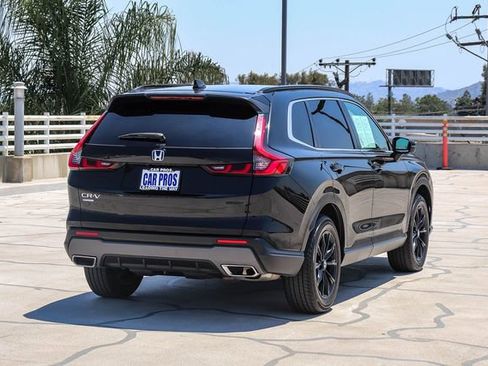 Used 2025 Honda CR-V Sport image 11