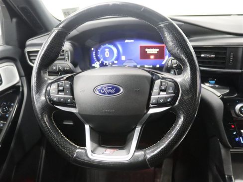 Used 2022 Ford Explorer ST w/ Equipment Group 401A AWD/4WD image 27