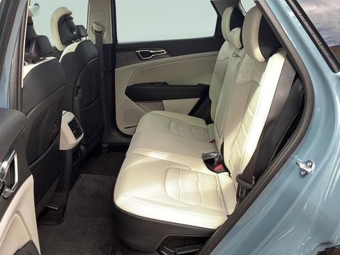 New 2026 Kia Sportage SX Prestige AWD/4WD image 24