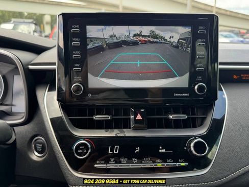 Used 2020 Toyota Corolla SE FWD image 19