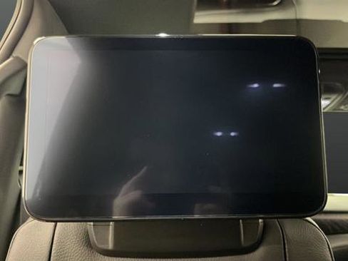 Used 2024 GMC Yukon XL Denali w/ Denali Reserve Package image 48