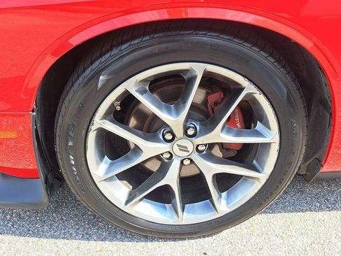 Used 2022 Dodge Challenger GT RWD image 30