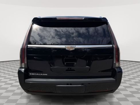 Used 2020 Cadillac Escalade ESV Luxury AWD/4WD image 6