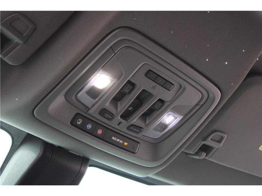 Used 2020 GMC Sierra 3500 Denali w/ Denali Ultimate Package AWD/4WD image 32