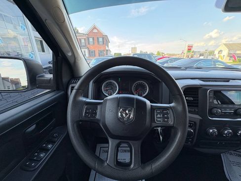 Used 2015 RAM 1500 Express AWD/4WD image 22