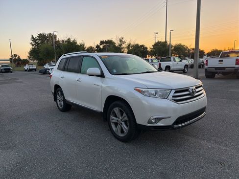 Used 2013 Toyota Highlander Limited FWD image 7