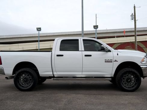 Used 2018 RAM 2500 Tradesman w/ Chrome Appearance Group AWD/4WD image 15