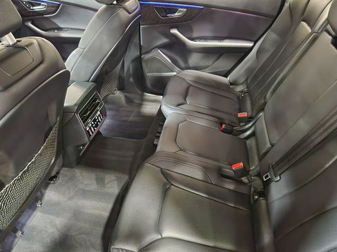 Used 2021 Audi Q8 Premium Plus image 52