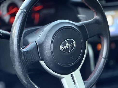 Used 2016 Scion FR-S image 22