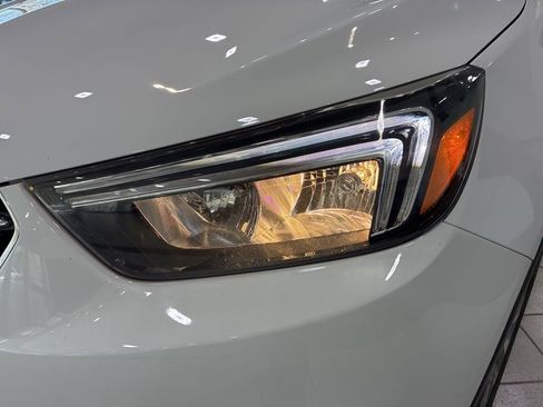 Used 2020 Buick Encore Preferred image 13