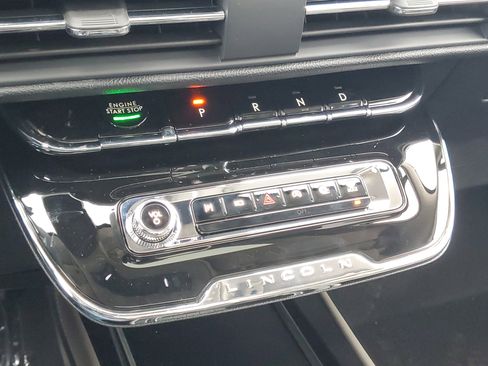 New 2026 Lincoln Corsair Premiere image 22