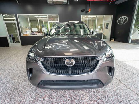 Used 2024 MAZDA CX-90 Plug-In Hybrid w/ Preferred AWD/4WD image 6