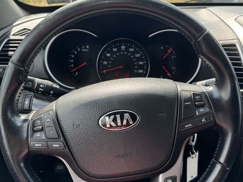 Used 2015 Kia Sorento LX AWD/4WD image 16