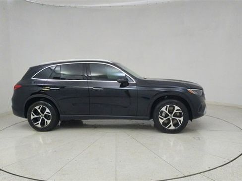 Used 2025 Mercedes-Benz GLC 350e GLC 350e image 68