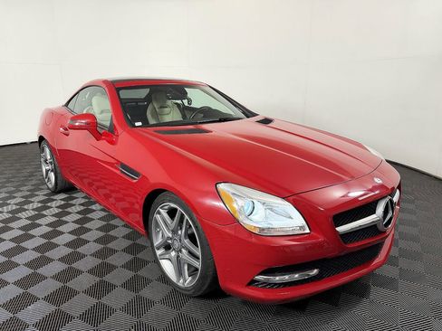 Used 2015 Mercedes-Benz SLK 250 image 6