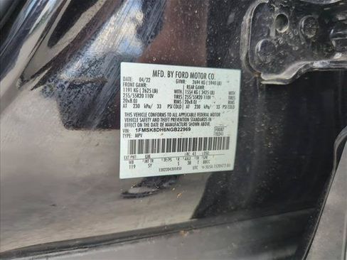 Used 2022 Ford Explorer XLT w/ Equipment Group 202A AWD/4WD image 30
