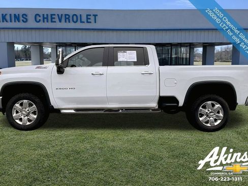 Used 2020 Chevrolet Silverado 2500 LTZ w/ LTZ Convenience Package AWD/4WD image 16
