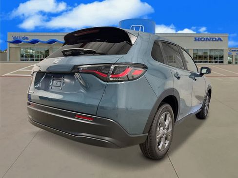 New 2026 Honda HR-V LX image 6
