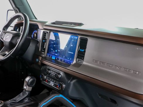 Used 2022 Ford Bronco Outer Banks image 26