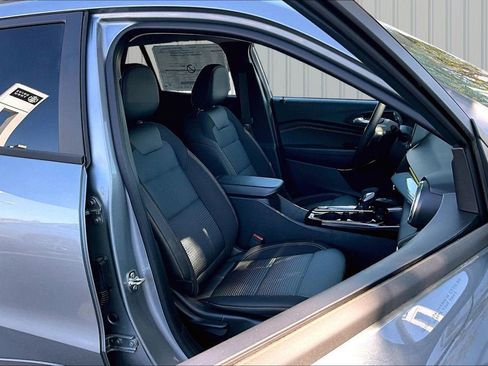 New 2026 Chevrolet Trax LT w/ Driver Confidence Package image 5