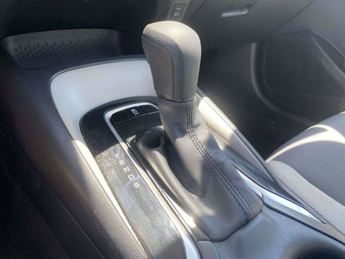 Used 2024 Toyota Corolla LE FWD image 27
