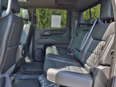New 2026 GMC Sierra 1500 AT4 w/ Technology Package AWD/4WD image 24