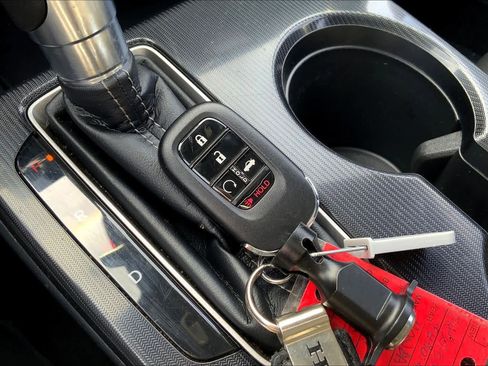 Used 2023 Honda Civic Sport image 14