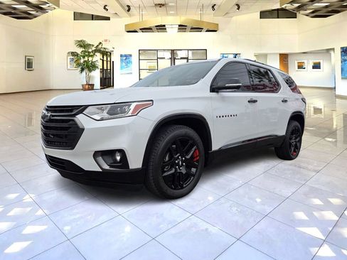 Used 2019 Chevrolet Traverse Premier w/ Redline Edition image 3