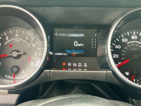 Used 2022 Ford Mustang GT Premium image 12