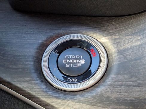 New 2025 Jeep Grand Cherokee Limited image 25