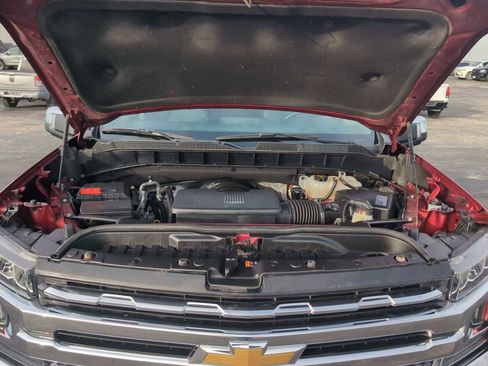 Used 2019 Chevrolet Silverado 1500 LTZ w/ LTZ Premium Package image 31
