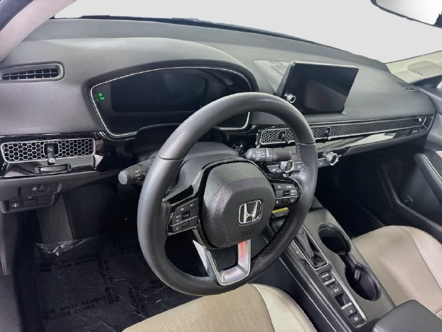 Used 2023 Honda Civic Touring image 10