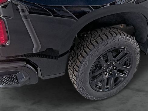 New 2026 Chevrolet Silverado 1500 Custom Trail Boss AWD/4WD image 13