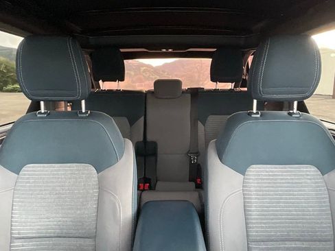 Used 2023 Ford Bronco Outer Banks image 37