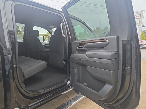 Used 2024 Chevrolet Silverado 2500 LT image 81