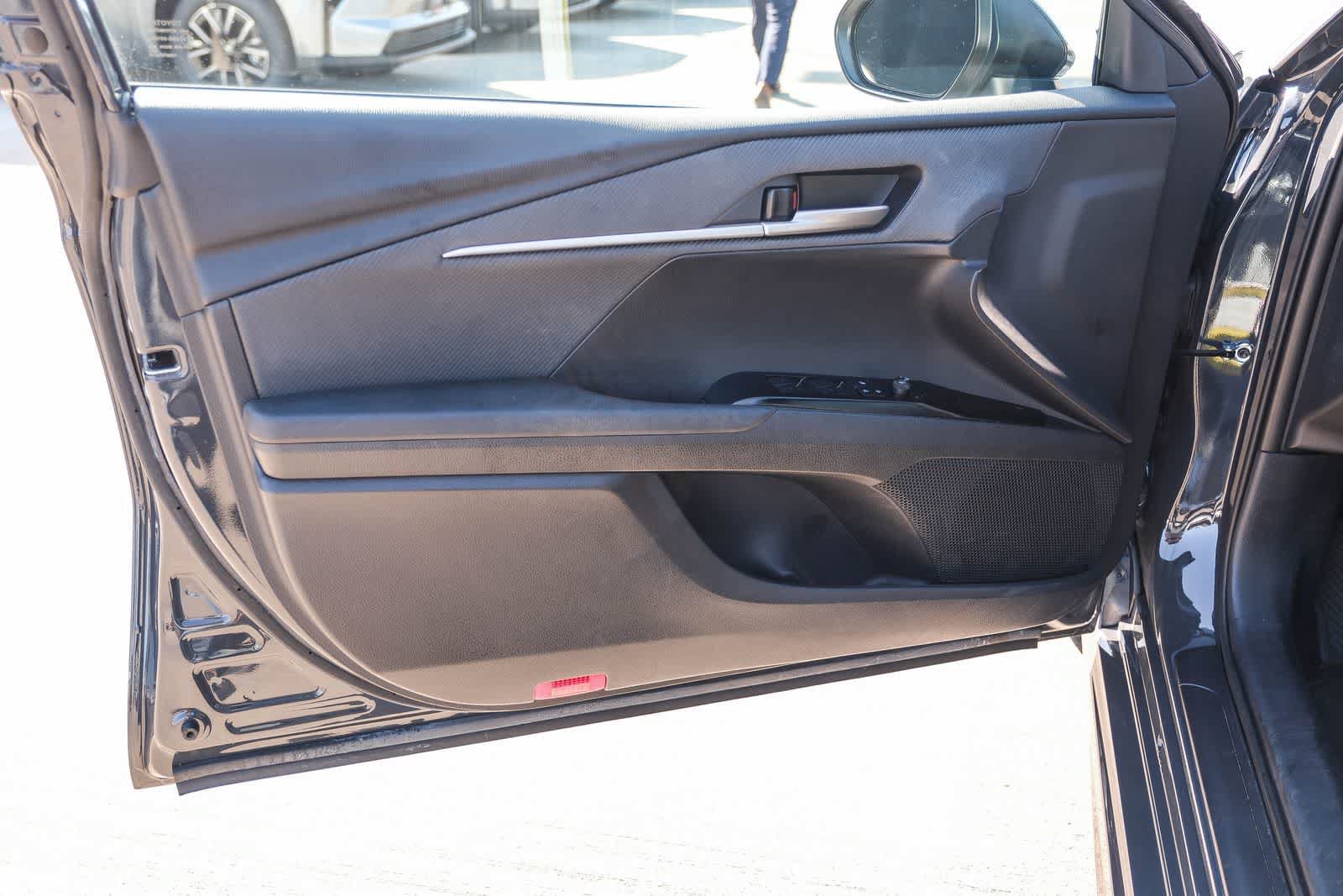 Certified 2025 Toyota Camry SE w/ Convenience Package FWD image 19
