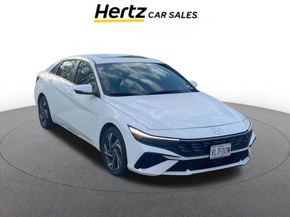 Used 2025 Hyundai Elantra Limited