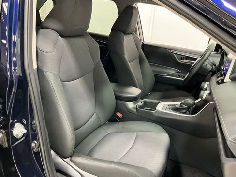Used 2024 Toyota RAV4 XLE image 6
