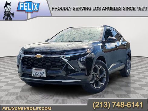 Used 2026 Chevrolet Trax LT image 1