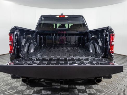 New 2026 RAM 1500 Laramie AWD/4WD image 41