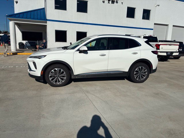 Used 2024 Buick Envision Preferred AWD/4WD image 12
