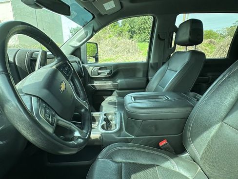 Used 2020 Chevrolet Silverado 3500 LTZ w/ LTZ Plus Package image 3