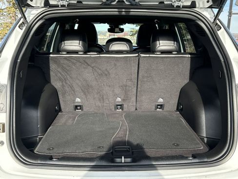 Used 2023 Jeep Compass Limited w/ Elite Group image 5