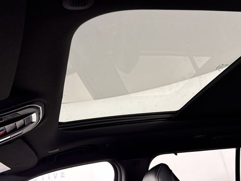 New 2025 Jeep Grand Cherokee Limited w/ Luxury Tech Group II image 21