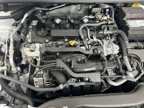 Used 2026 Toyota Corolla SE FWD image 32