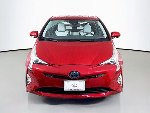 Used 2016 Toyota Prius Four Touring w/ Premium Convenience Package image 2